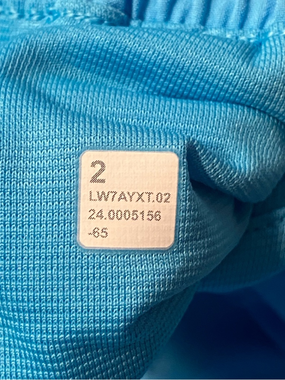 NWT Lululemon Hotty Hot Shorts - Size 2 - Kayak Blue - High Rise - 4” Inseam - Picture 4 of 5